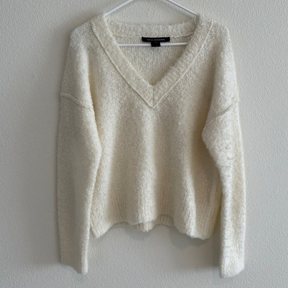 French Connection Kate Boucle V-Neck Wool Blend Sweater - Picture 1 of 9